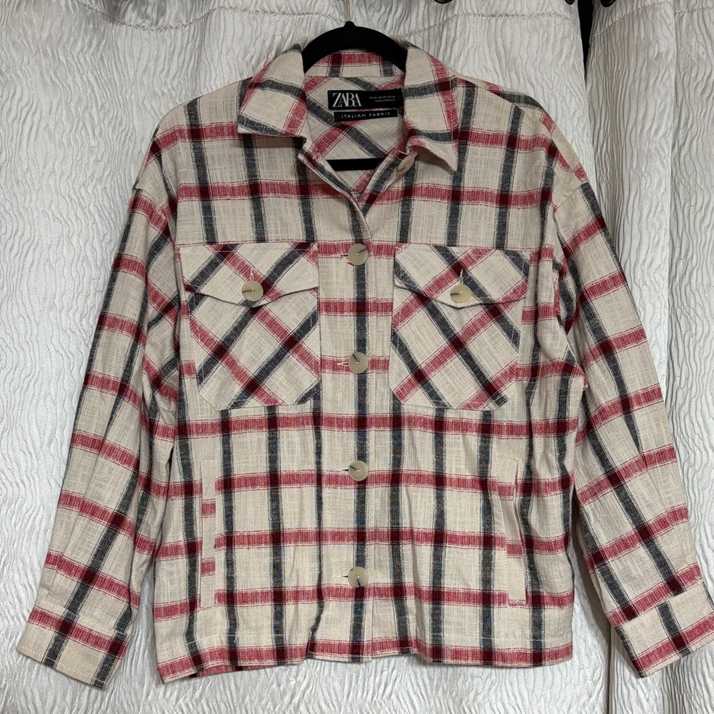 ZARA Plaid Overshirt Top XS Beige Red Black Italian Fabric Cotton Blend